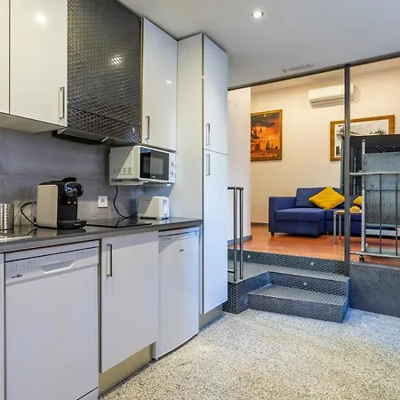 Homeabout Imperial Apartment-2